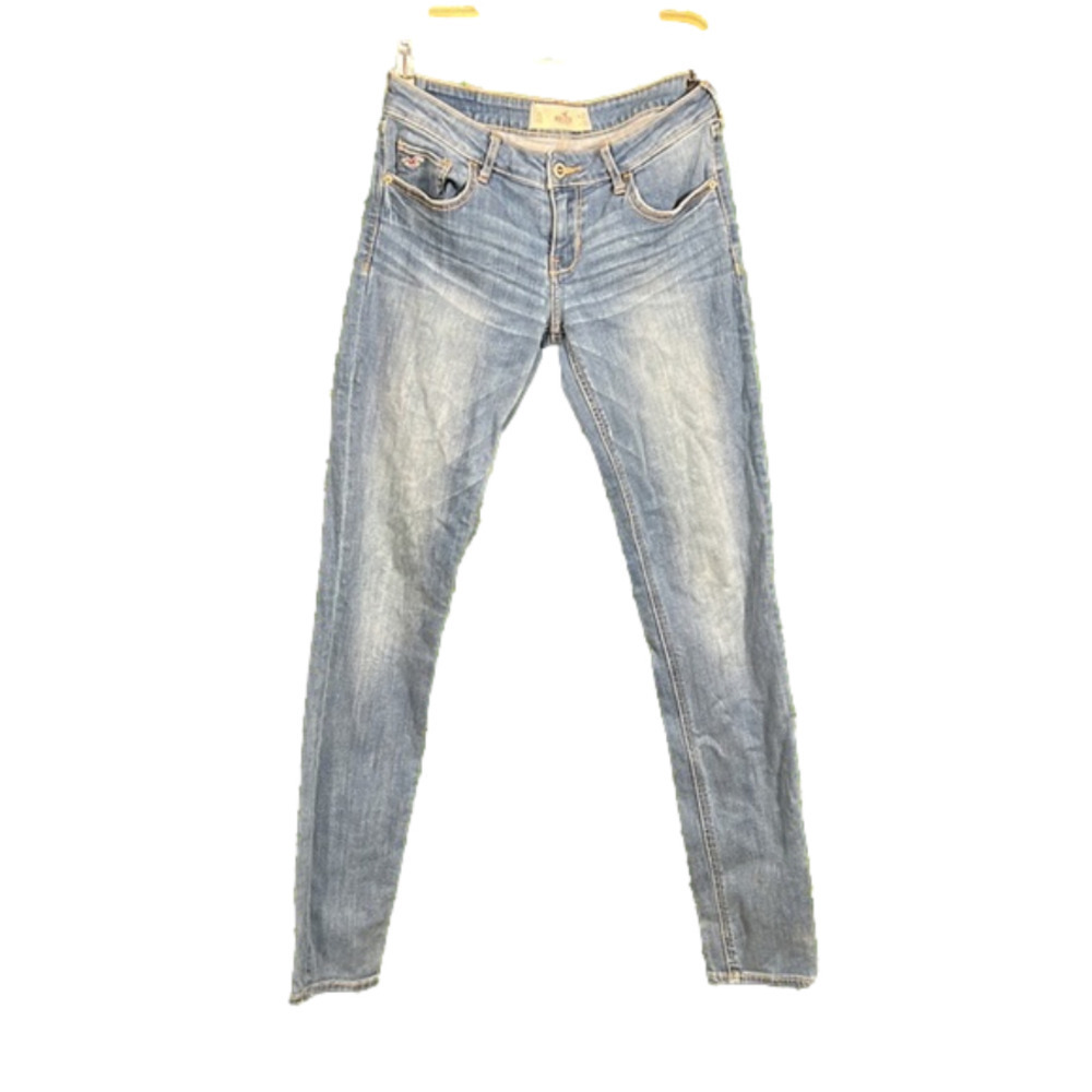 🦩 476. Hollister Light Wash Denim Size 28W 33L
